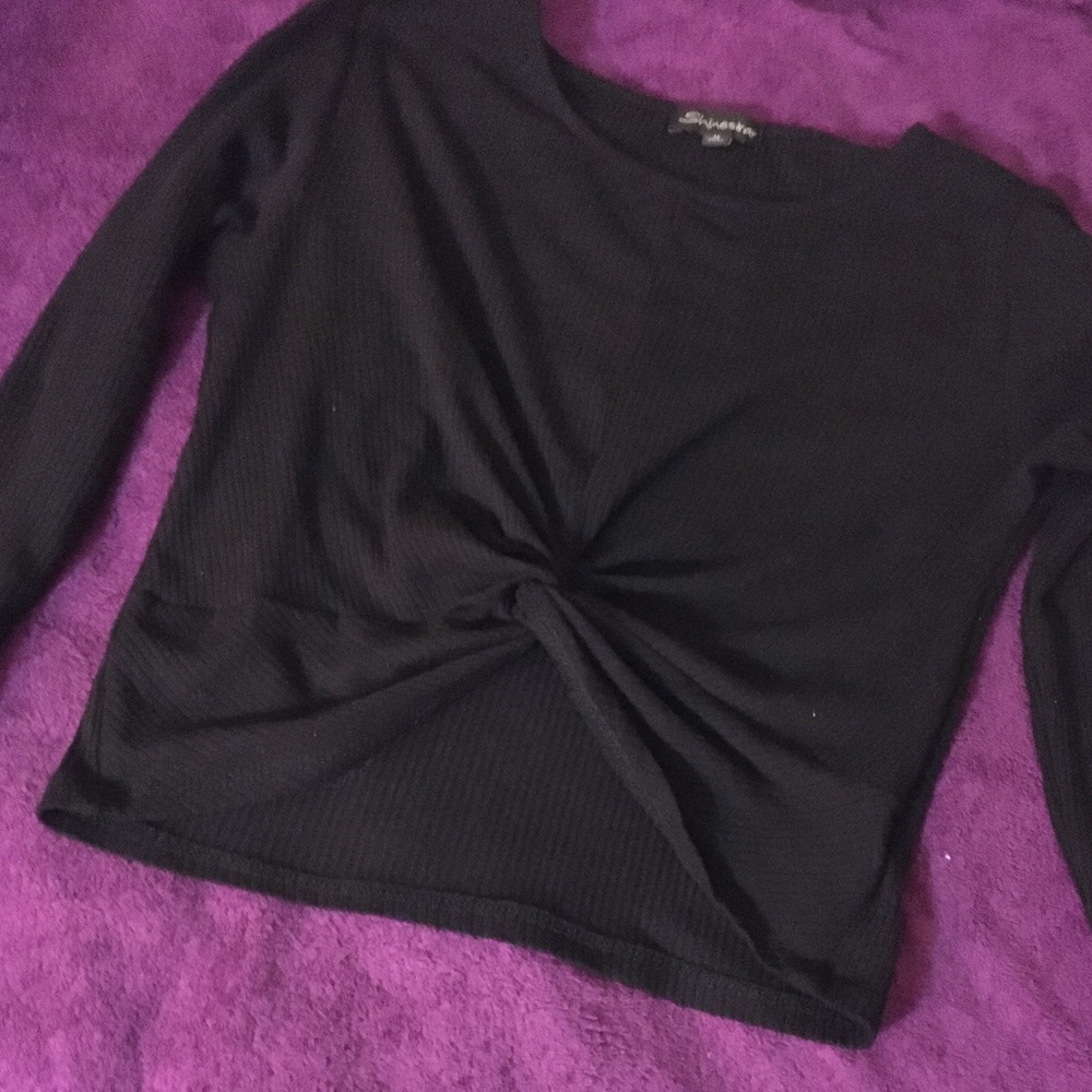 Long sleeved crop top